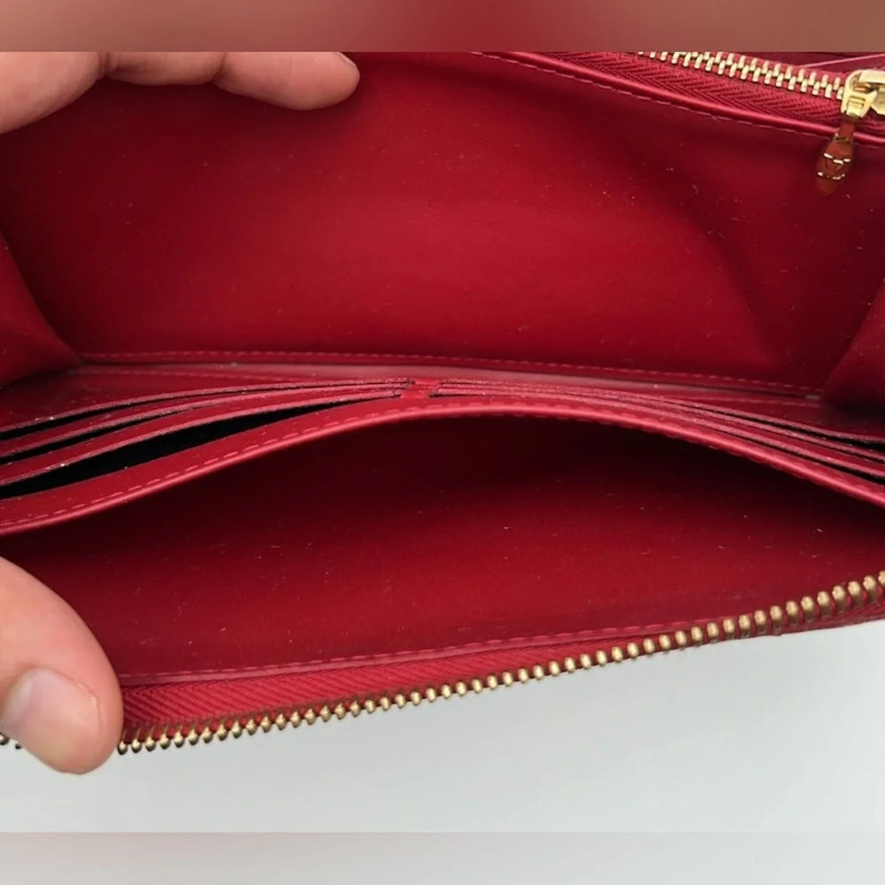 Louis Vuitton Monogram Big red vernis zipper wallet - Picture 7 of 9